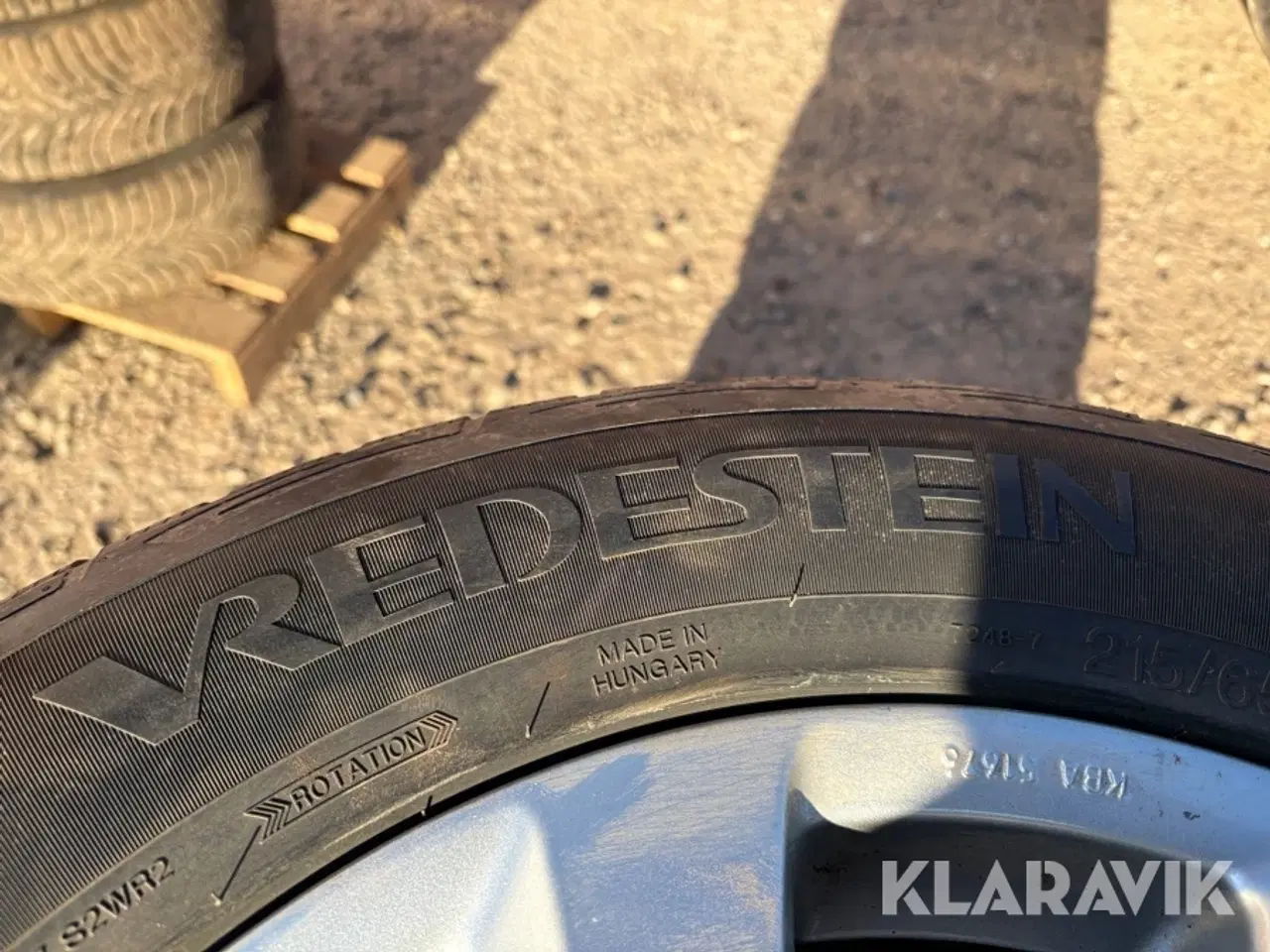 Billede 4 - Vinterdæk 4 styk m fælge Vredestein