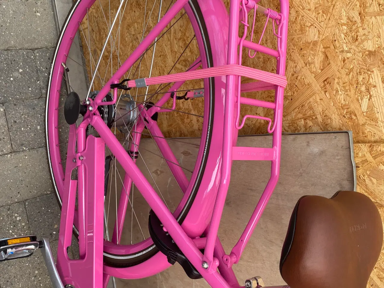 Billede 3 - Pink cykel 