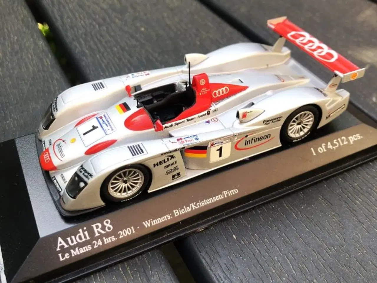 Billede 4 - TOM KRISTENSENS vinderbil 2001. Audi R8