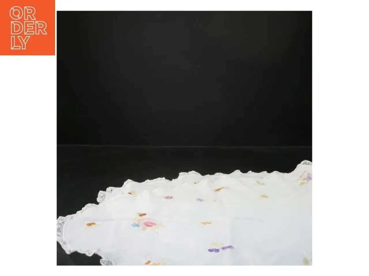 Billede 2 - Broderet bordløber (str. 80x43 cm)