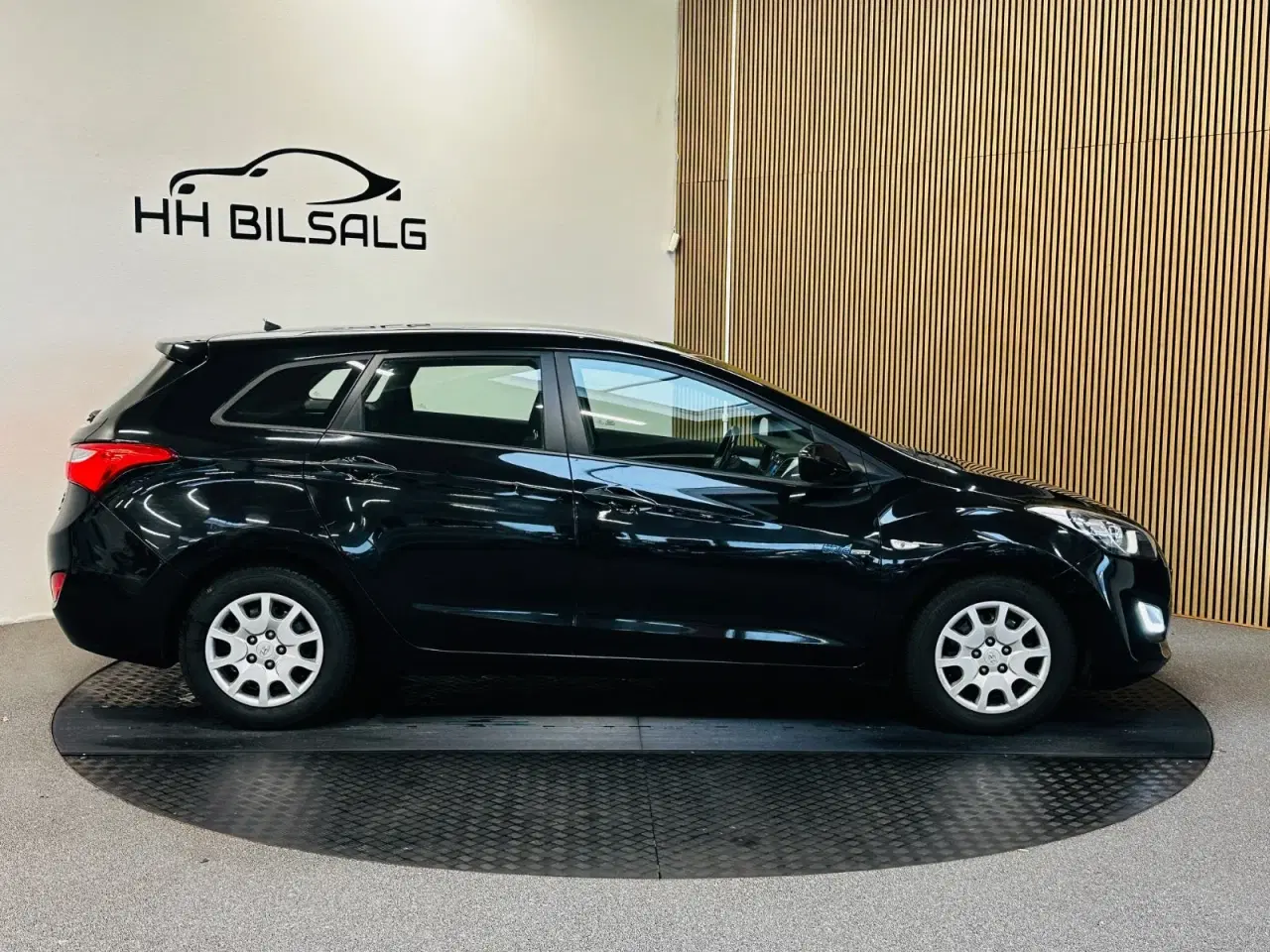 Billede 4 - Hyundai i30 1,6 GDi XTR CW Eco