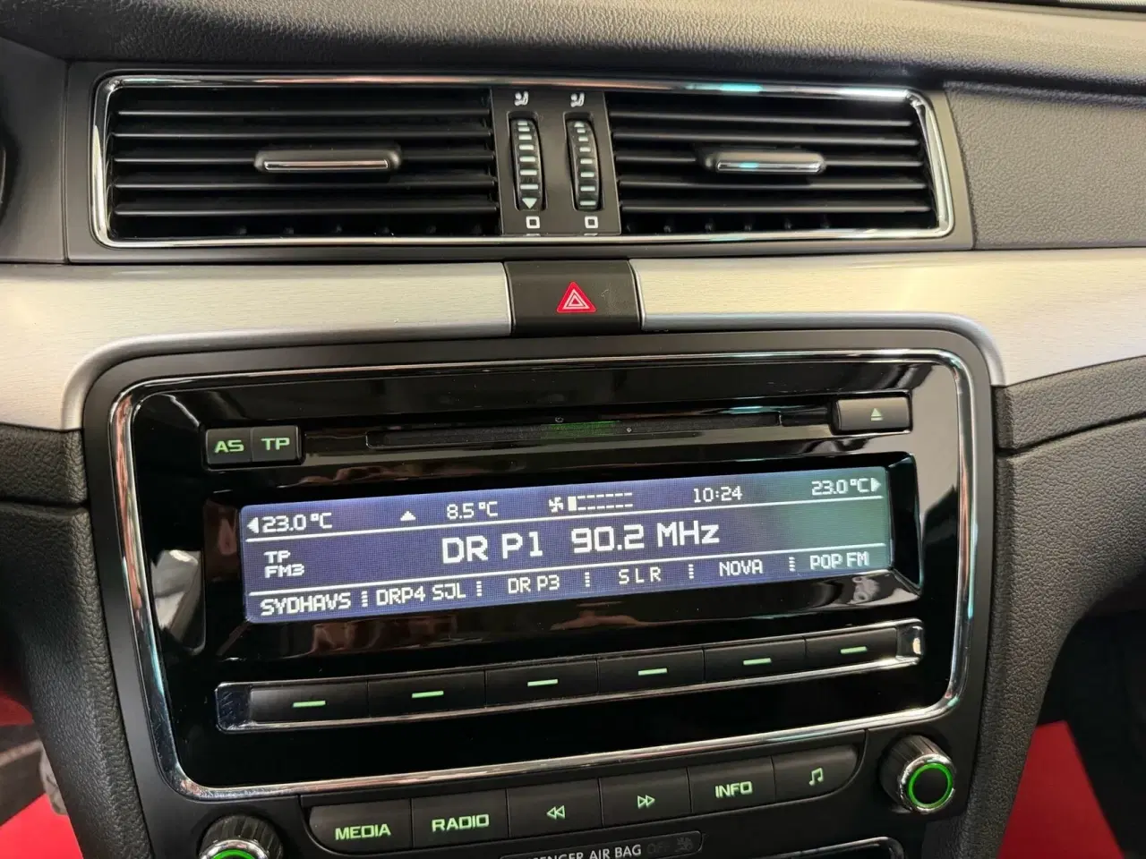 Billede 15 - Skoda Superb Combi 2,0 TDI Common Rail DPF Elegance DSG 170HK Stc 6g Aut.