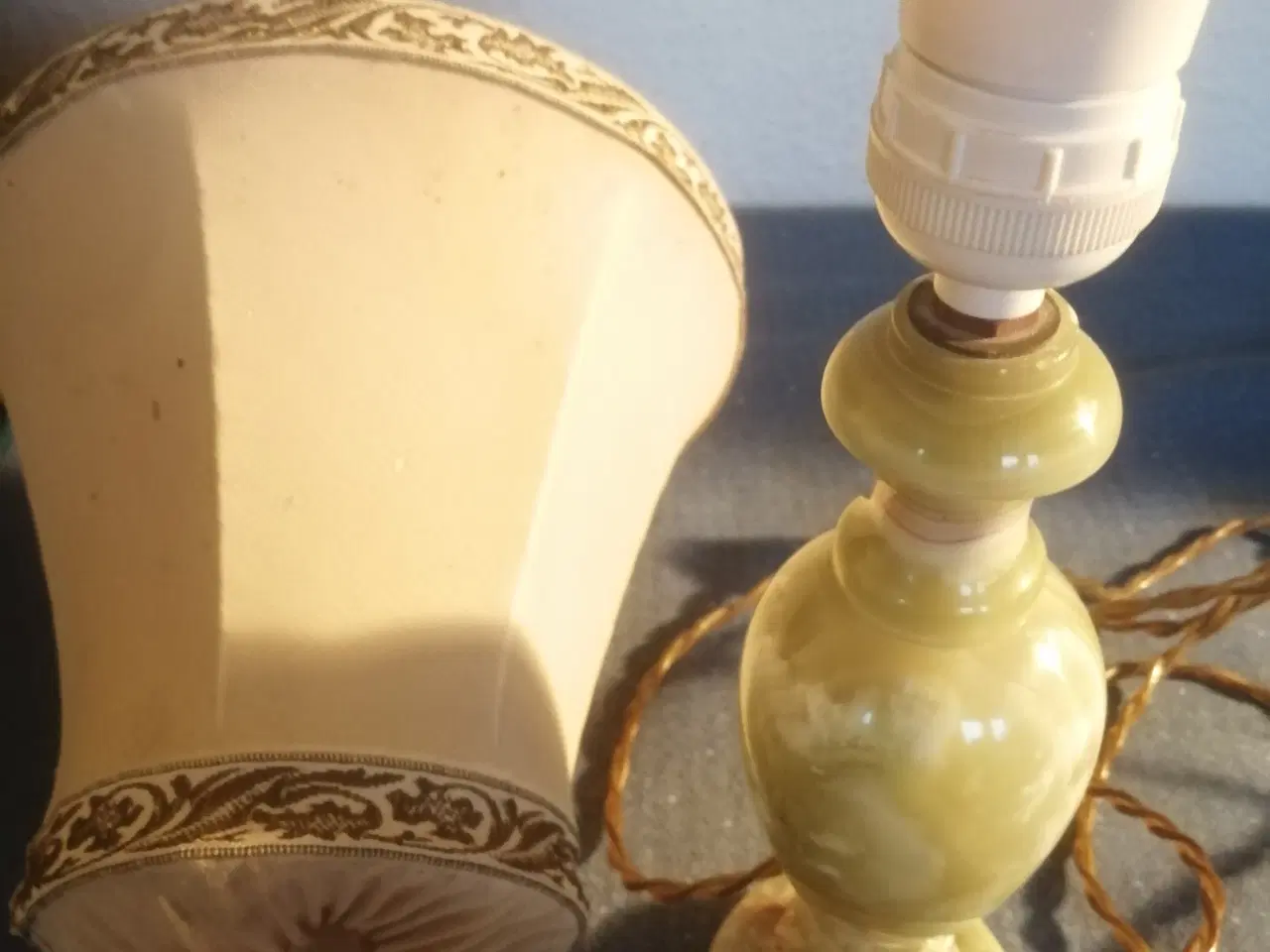 Billede 1 - Smuk Onyx Bordlampe