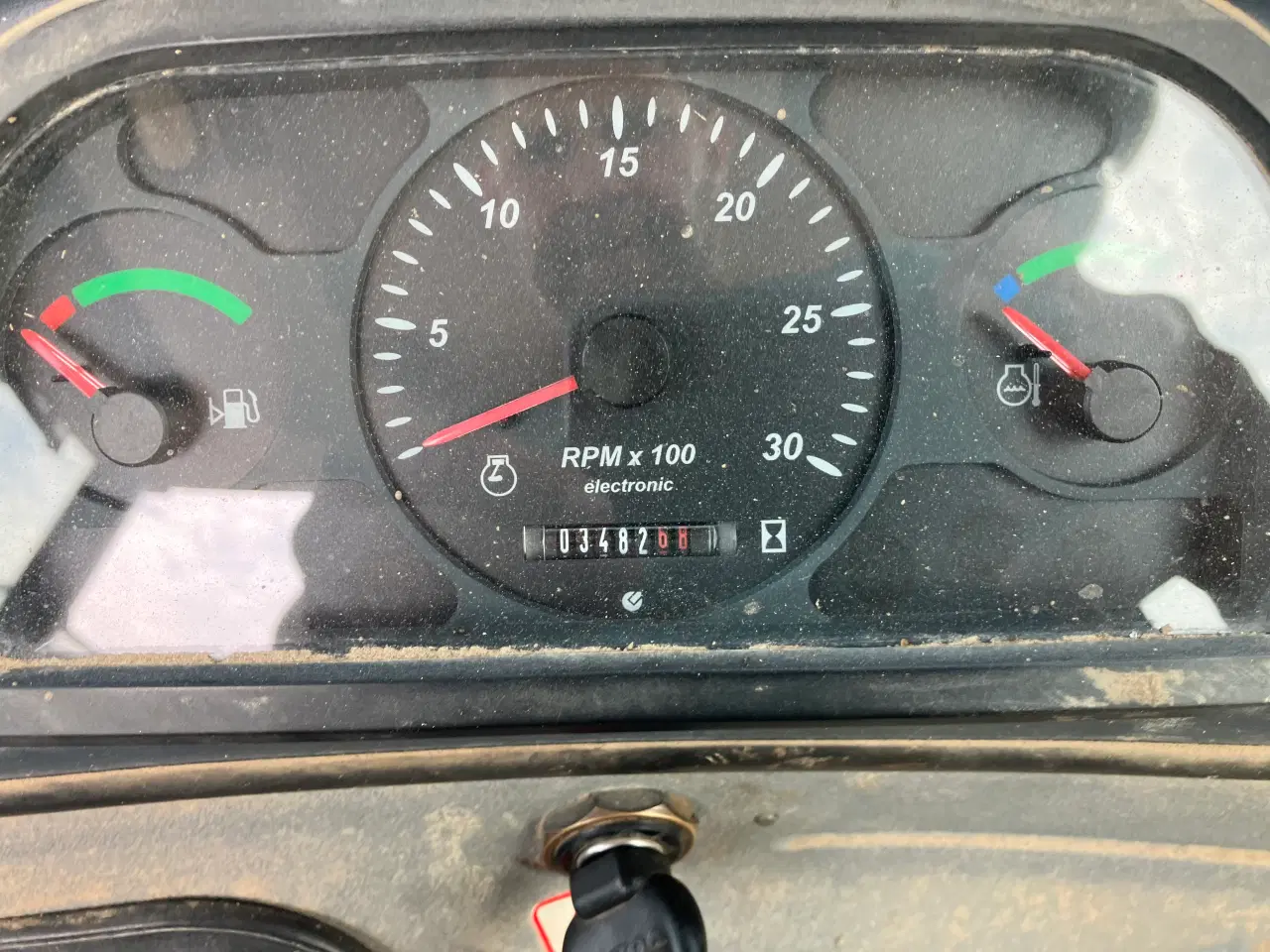 Billede 14 - New Holland LB110B kun 3500 timer