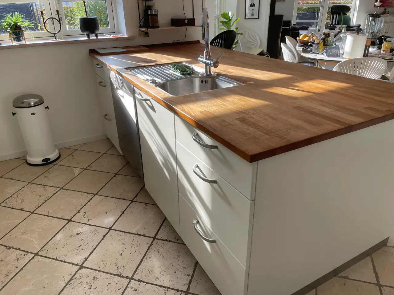 Billede 2 - Komplet køkken incl hvidevarer 