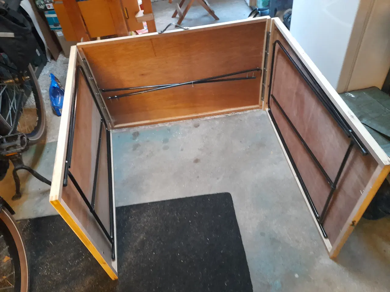 Billede 2 - Tapetbord