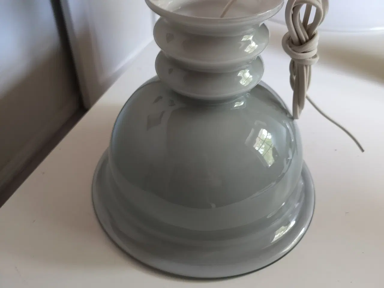 Billede 1 - Holmegaard grå pendel 24 cm 