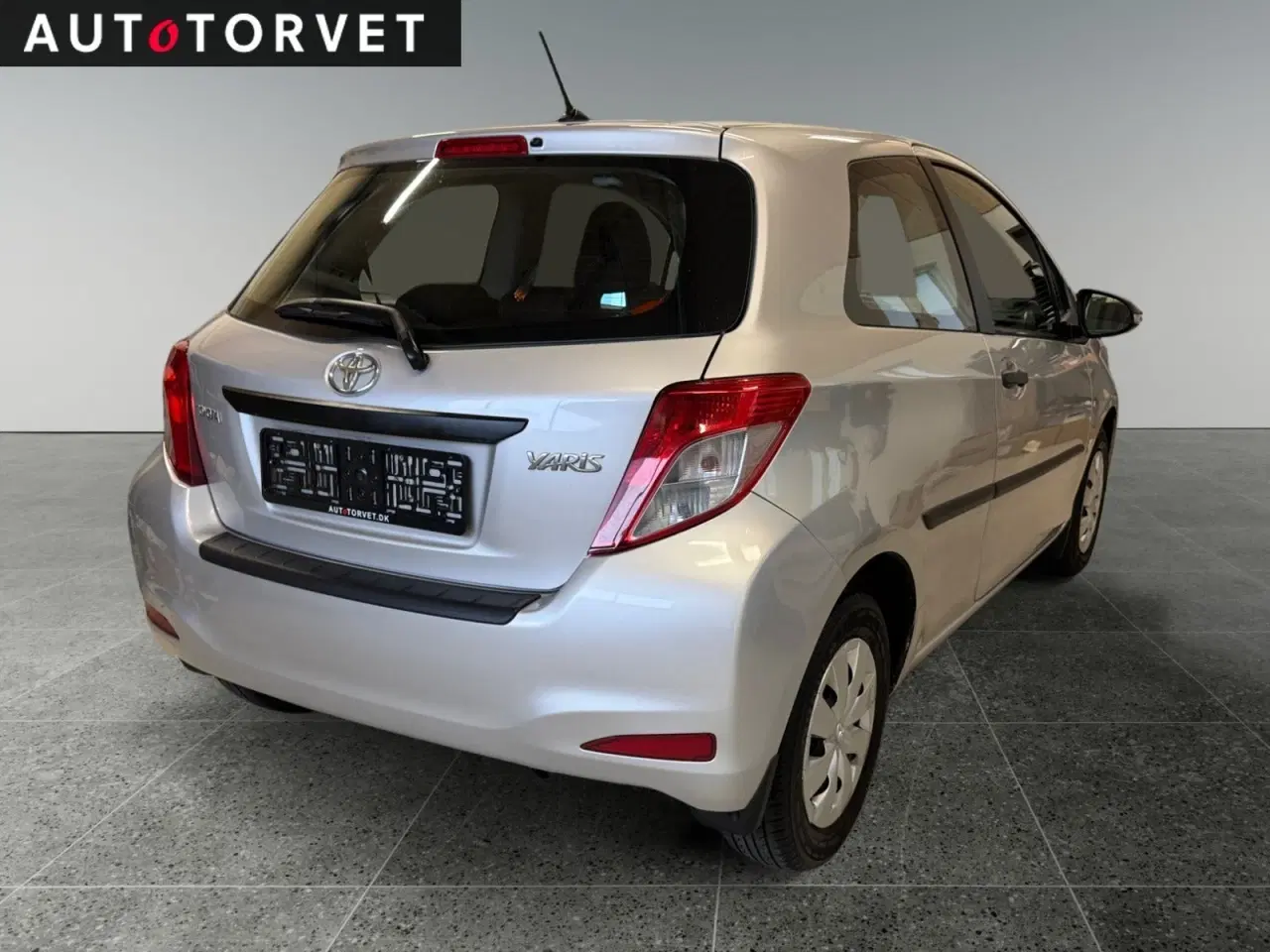 Billede 3 - Toyota Yaris 1,0 VVT-i T2 Touch