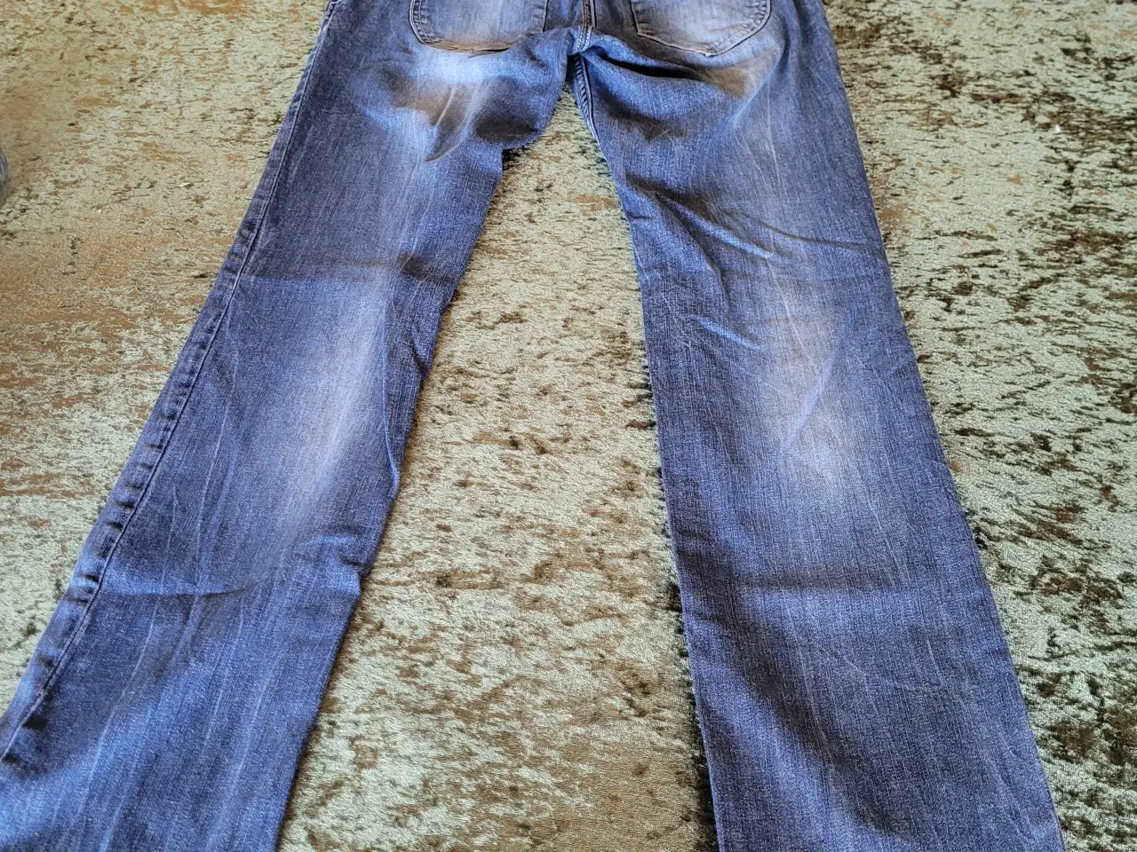 Billede 1 - Dame Jeans 