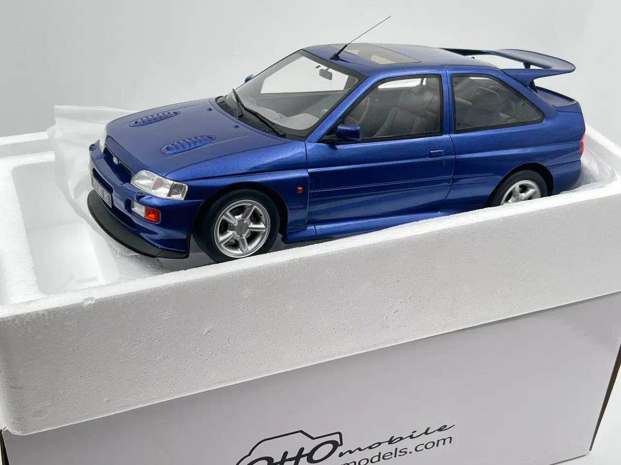 Billede 9 - 1993 Ford Escort RS Cosworth MK5 1:12