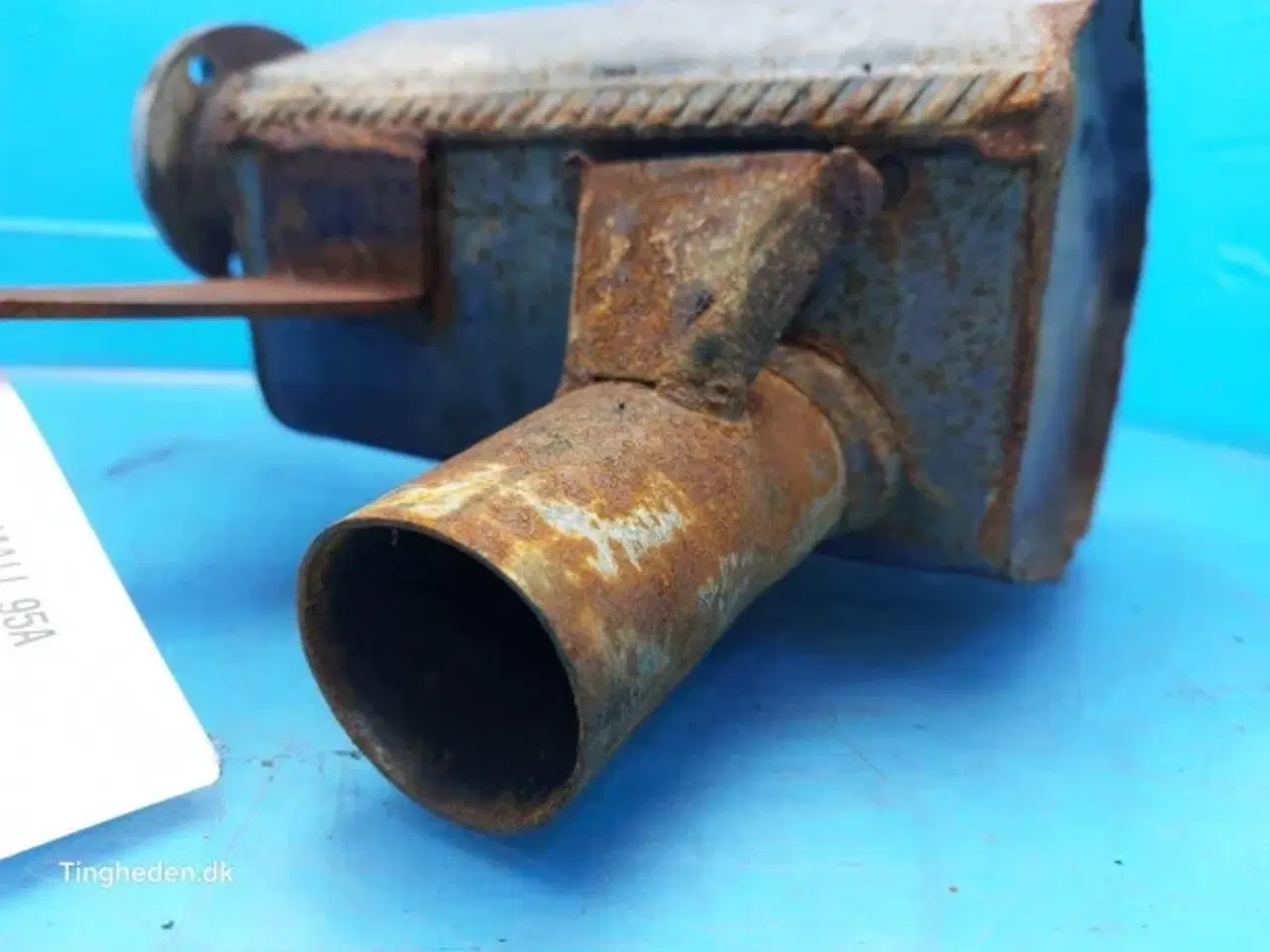 Billede 11 - Case Farmall 95A Lyddæmper 87743821