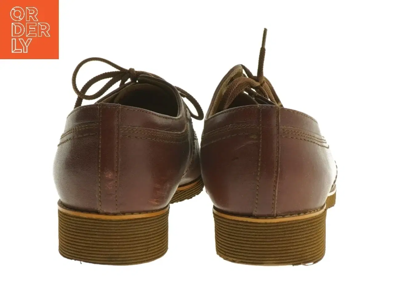 Billede 2 - Brune lædersko med snørebånd (str. 40 )