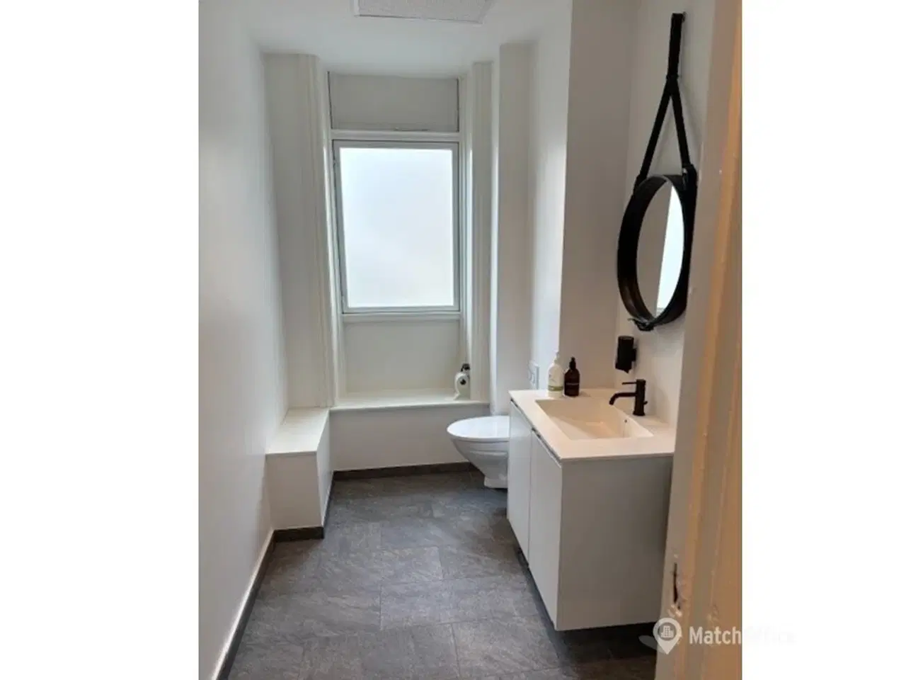 Billede 3 - Attraktivt lejemål centralt i Hellerup