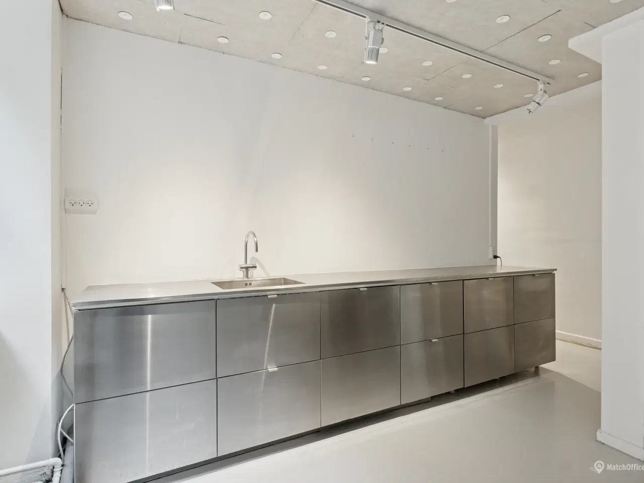 Billede 4 - Butik eller restaurant/café - Kombineret høj underetage og stue med mulighed for at leje underetage seperat