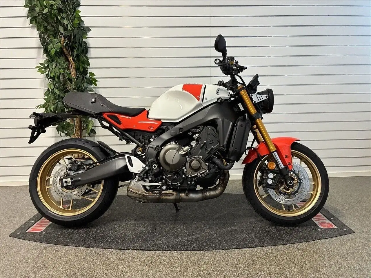 Billede 1 - Yamaha XSR900 Legend Red