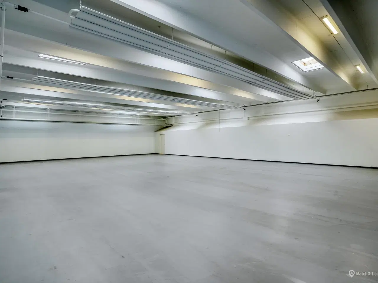 Billede 5 - Flot og nyistandsat lagerlejemål som er velbeliggende i et eftertragtet erhvervsområde i Glostrup.
