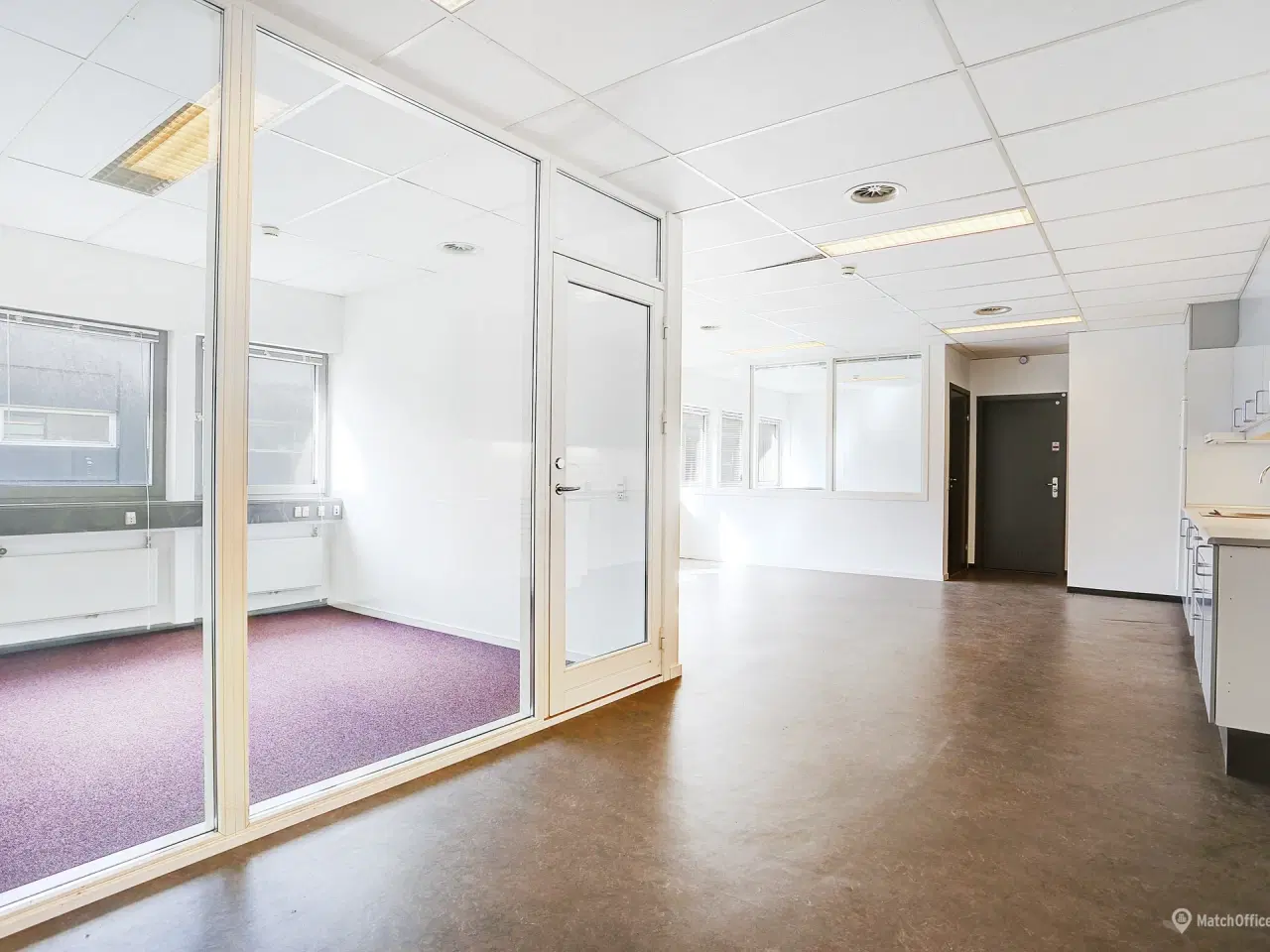 Billede 6 - Kontor/showroom velegnet til undervisningsformål, handel mm