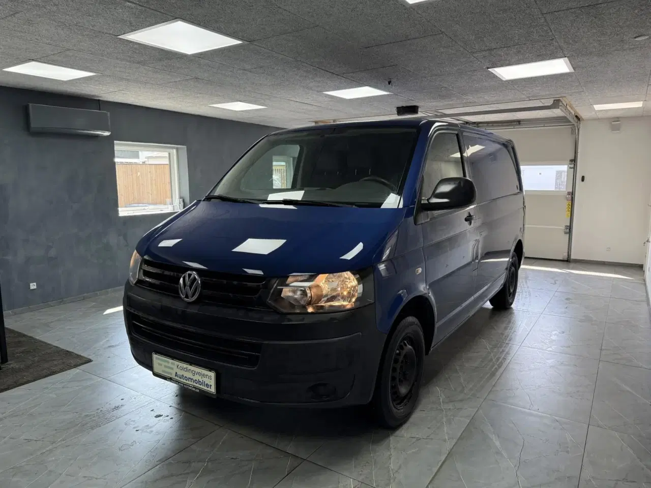 Billede 2 - VW Transporter Kort 2,0 TDI Eco-light 85HK Van