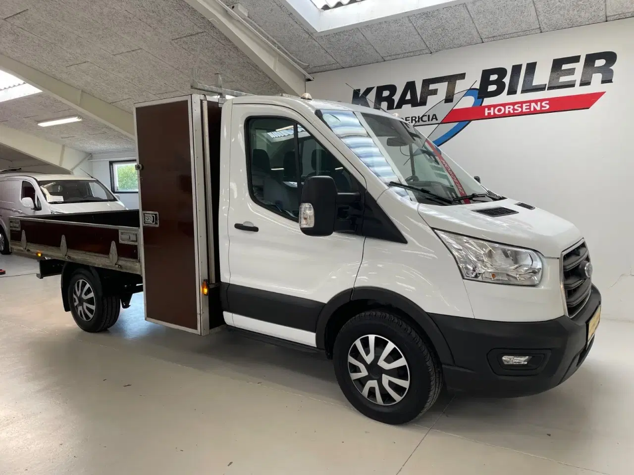 Billede 1 - Ford Transit 350 L2 Chassis 2,0 TDCi 170 Trend H1 RWD