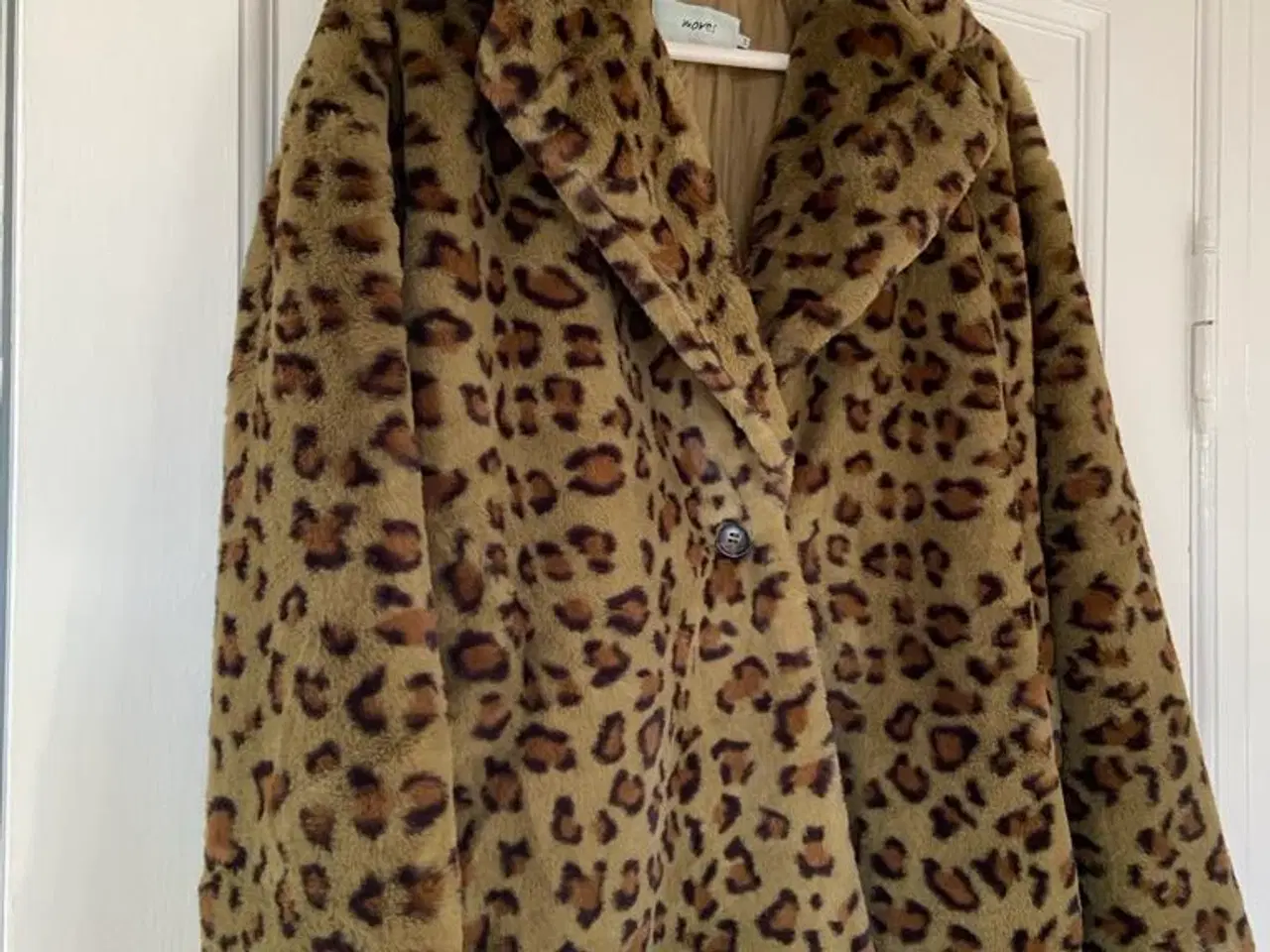 Billede 2 - Leopard jakke