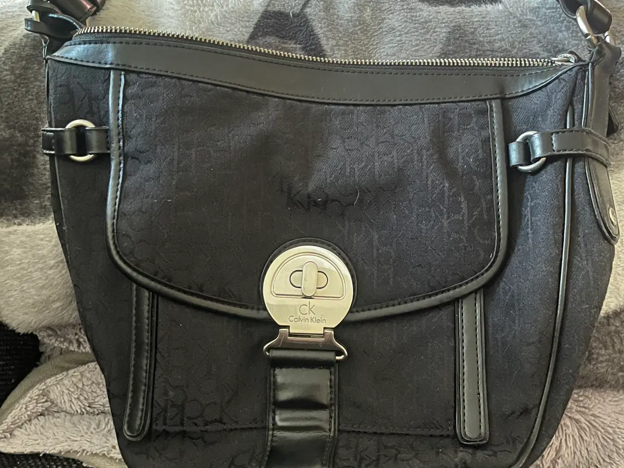 Billede 1 - Calvin Klein taske 