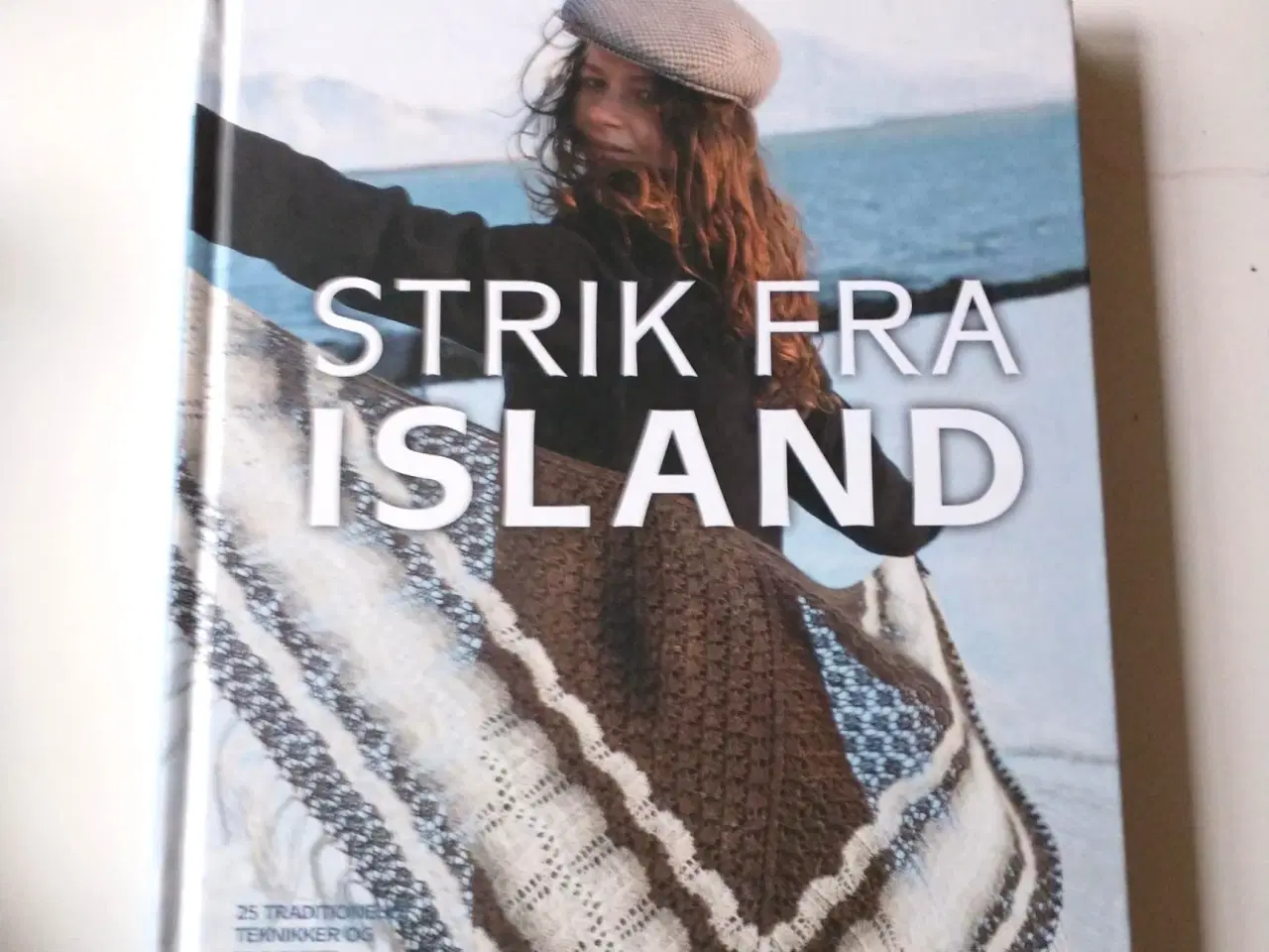 Billede 1 - Strik fra Island - 25 traditionelle teknikker og p