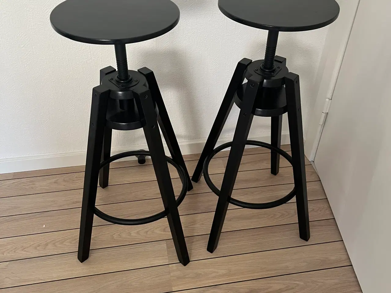 Billede 4 - Barstole, sorte fra IKEA