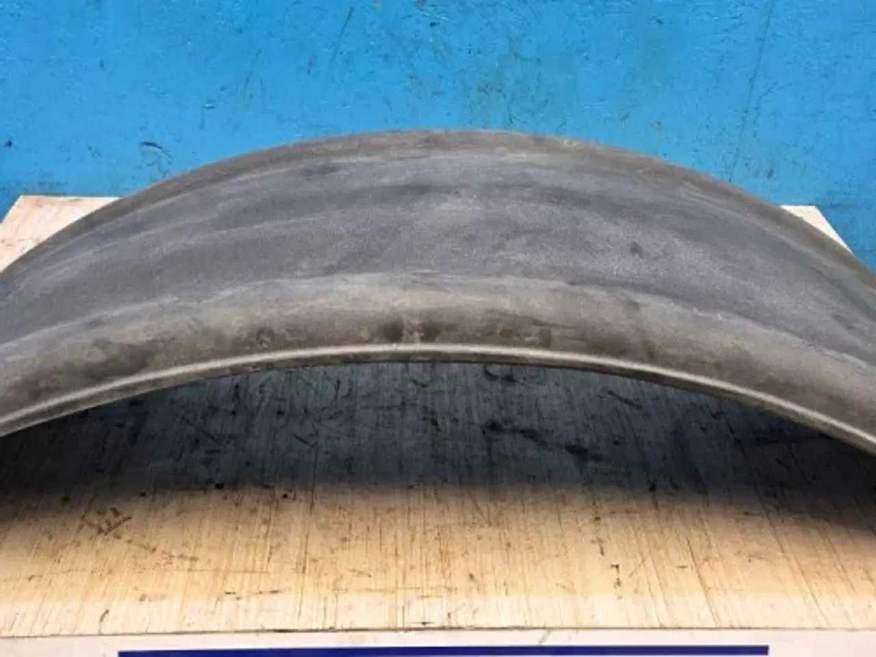 Billede 10 - New Holland Traktor Hjulskærm