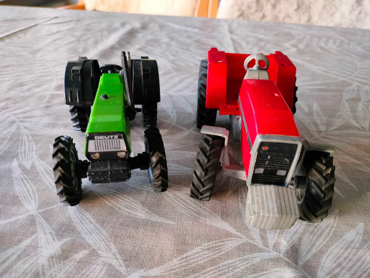 Billede 4 - Britains Traktor 2stk 