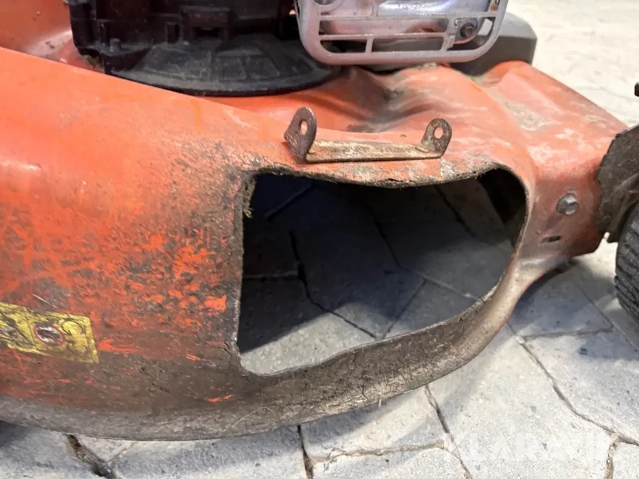 Billede 11 - Græsslåmaskine Husqvarna