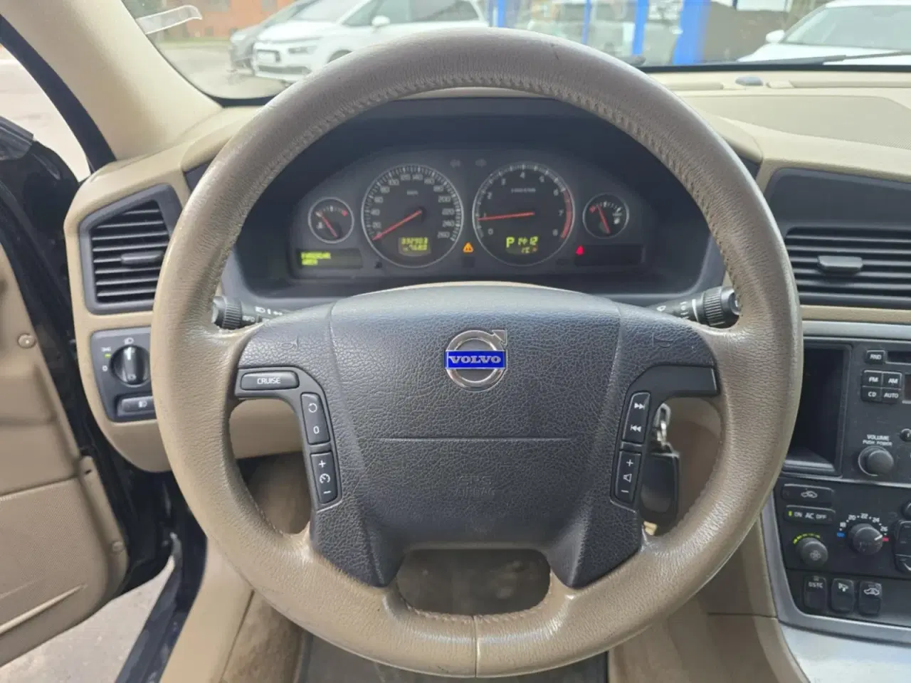 Billede 8 - Volvo V70 2,4 170 Momentum aut.