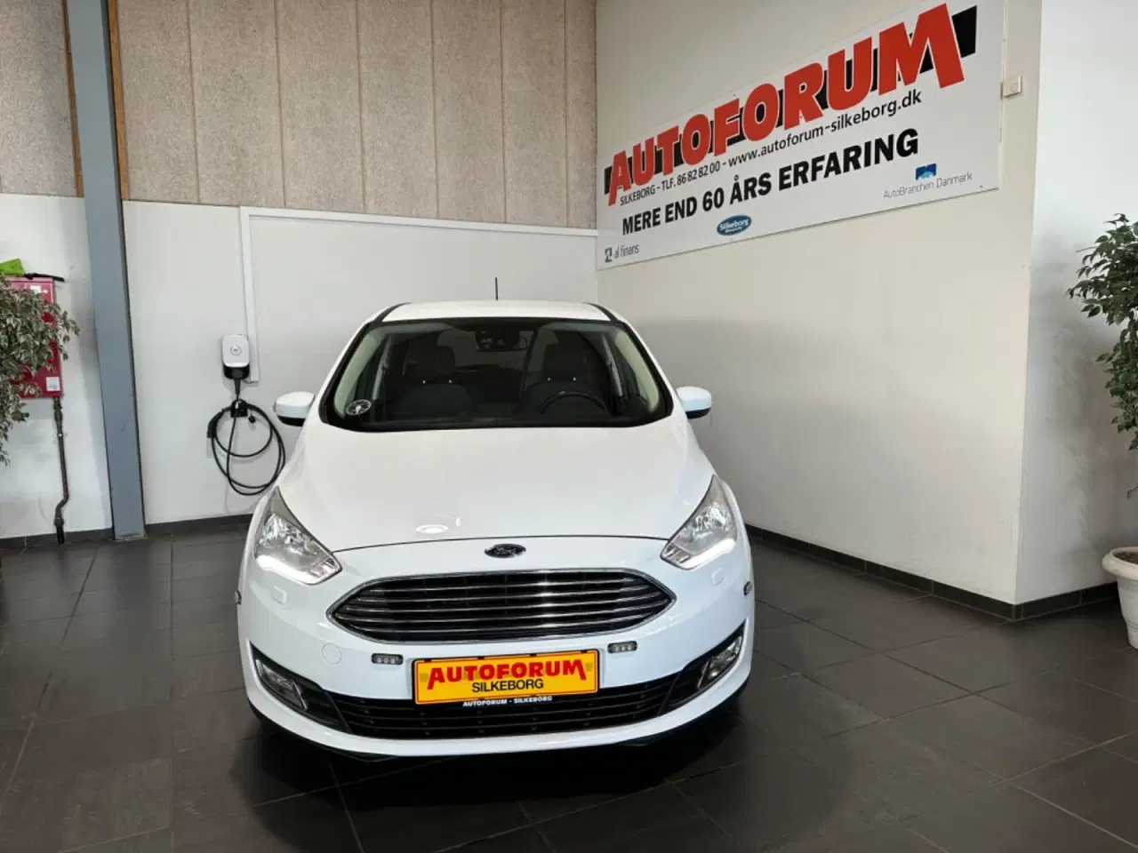 Billede 2 - Ford Grand C-MAX 1,5 TDCi 120 Titanium+ Van