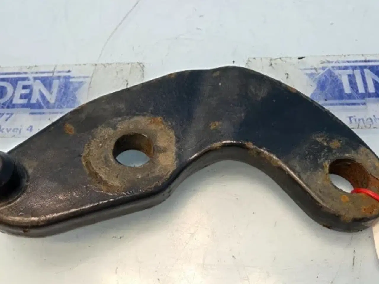 Billede 13 - New Holland TM165 Beslag R. 82006147