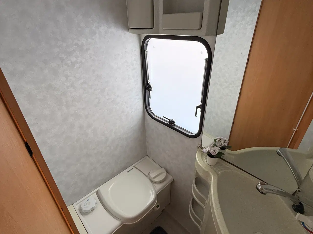 Billede 17 - 2004 Adria Altea 542PK / Med Fortelt