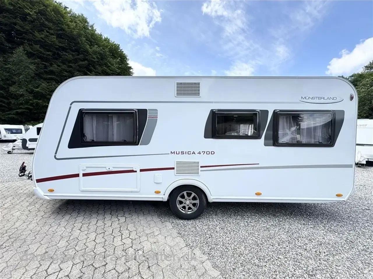 Billede 5 - 2019 - LMC Musica 470 D   Franskseng-Gulvtemp.-Mover-Telt