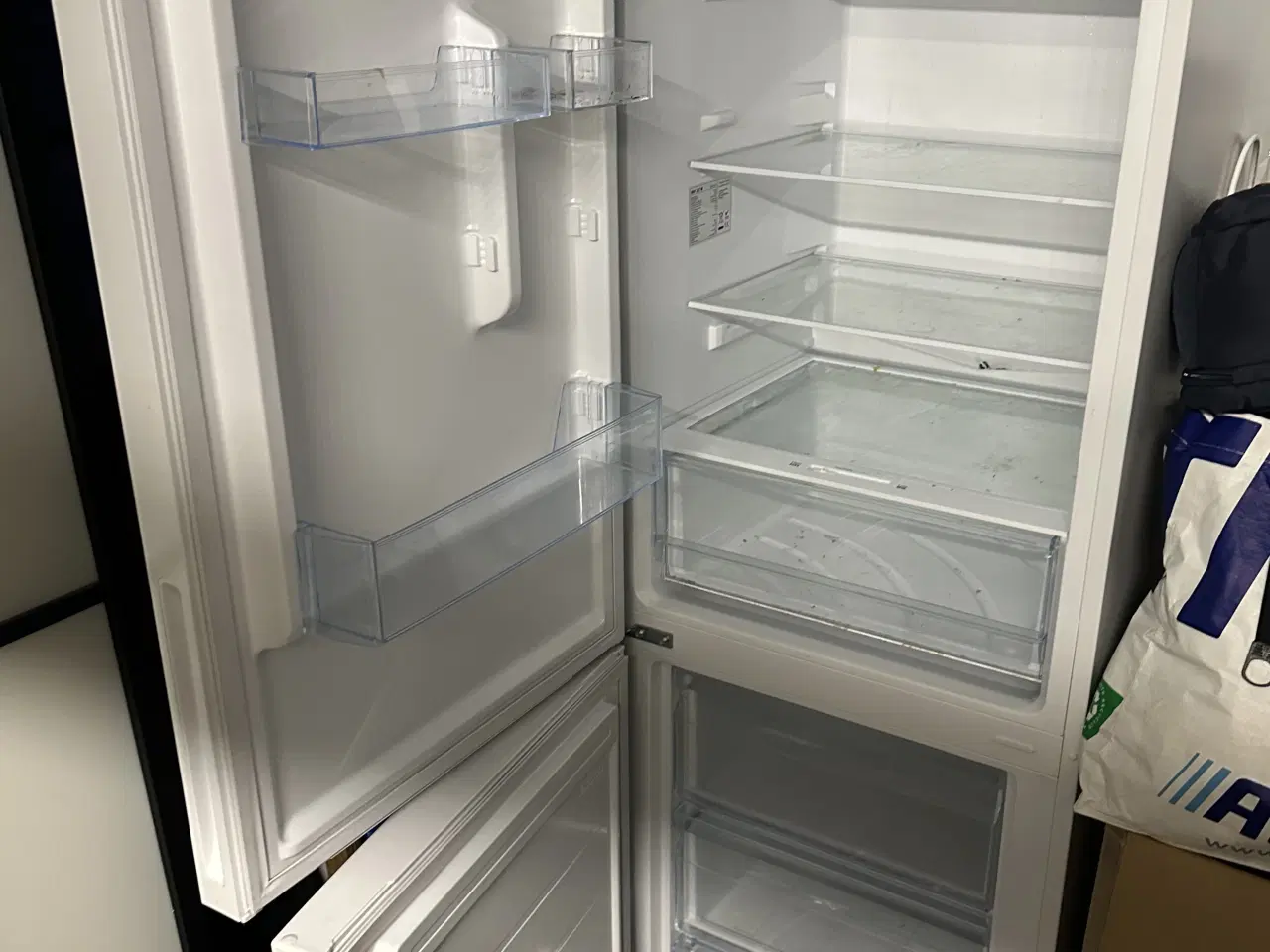 Billede 1 - Scandomestic køle-fryseskab hvid