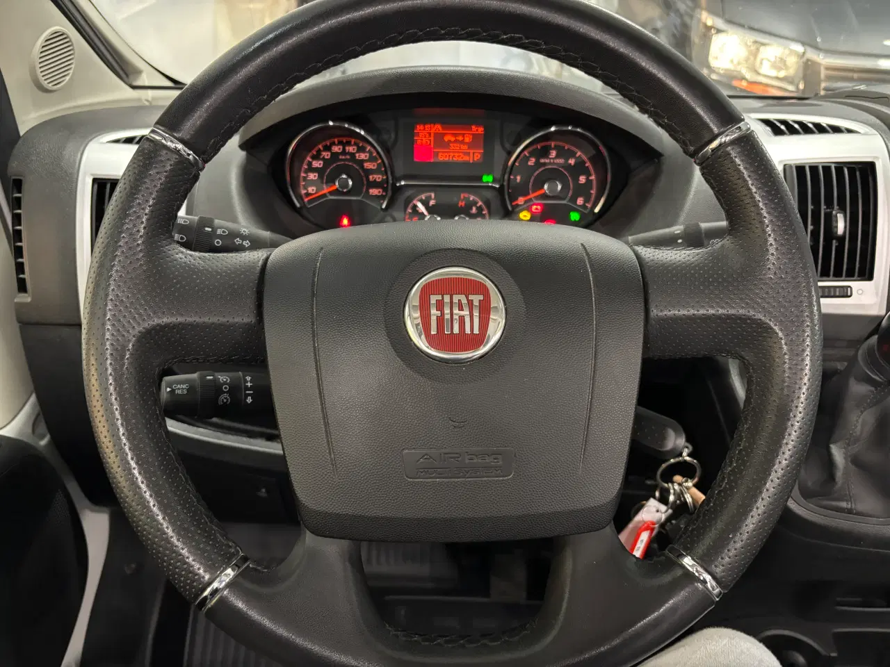 Billede 17 - Autocamper til salg - Adria 670 DL Matrix Plus