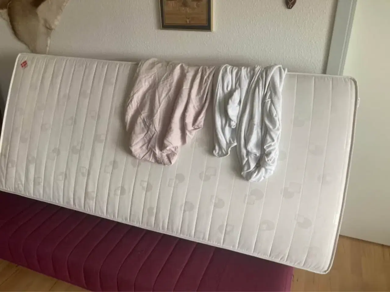 Billede 1 - Springmadres incl. 2x lagen.