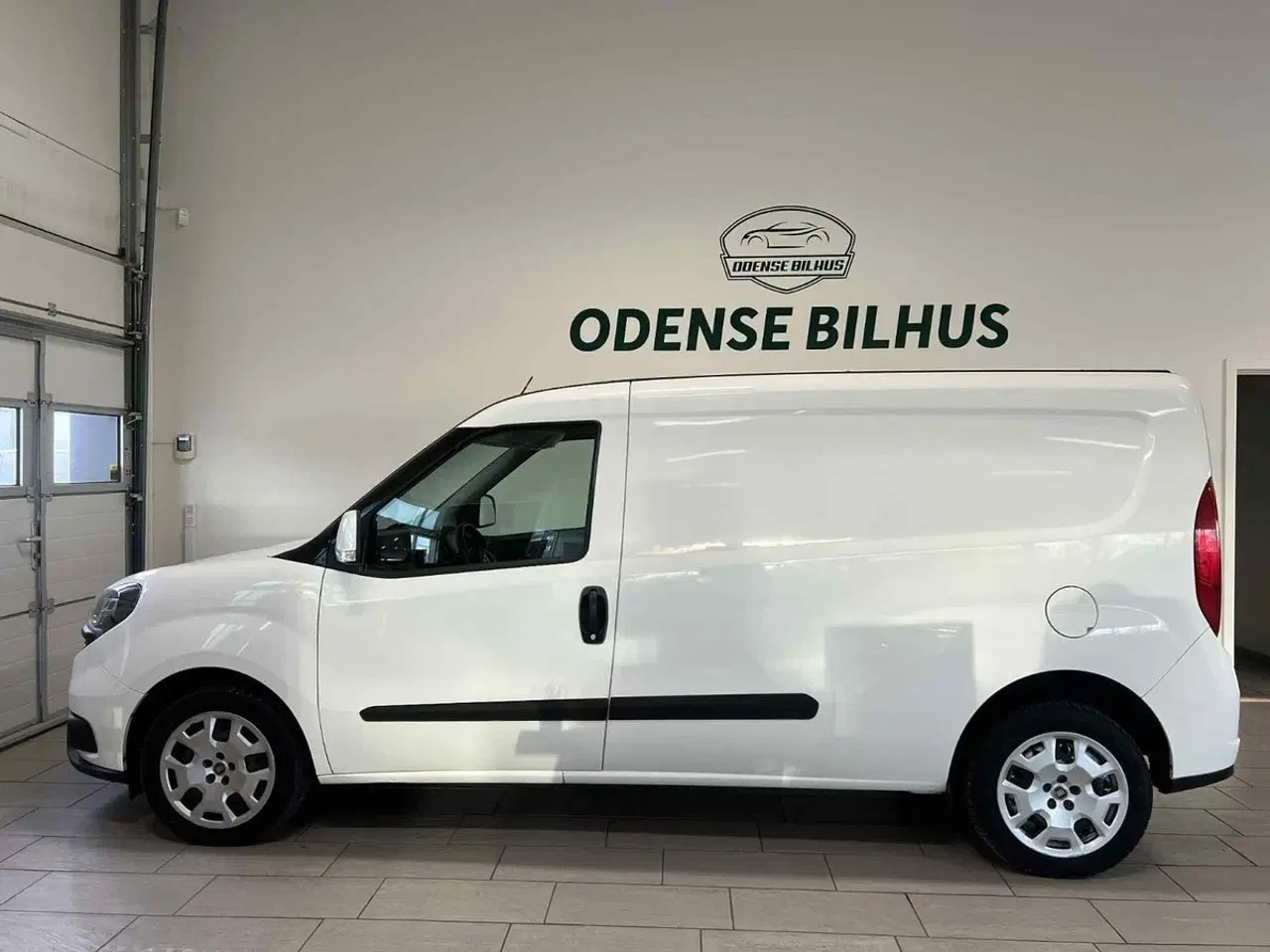 Billede 2 - Fiat Doblò Cargo 1,3 MJT 95 Basic L2