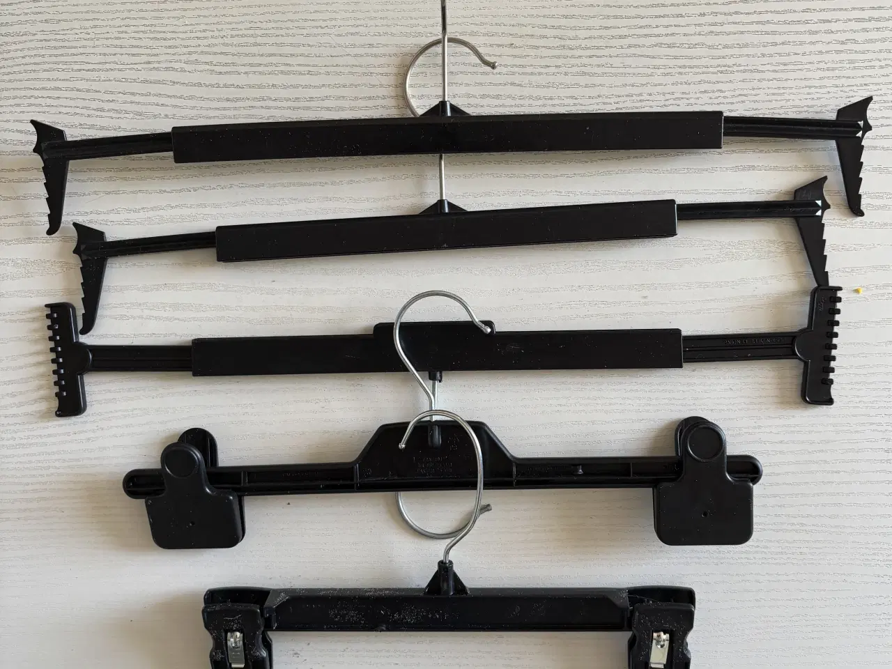 Billede 2 - Bøjler til dame og herretøj