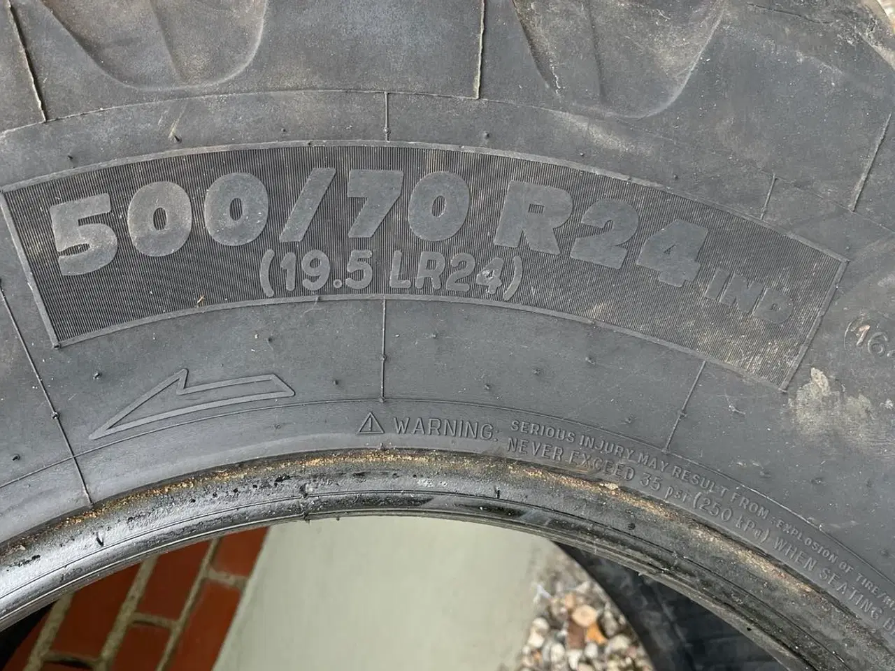 Billede 2 - dæk - michelin 500/70r24 1cm mønster