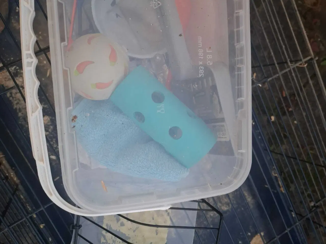 Billede 4 - Transport kasser og tilbehør til kanin