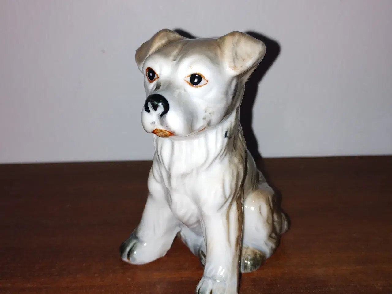 Billede 1 - Fin lille porcelænshund