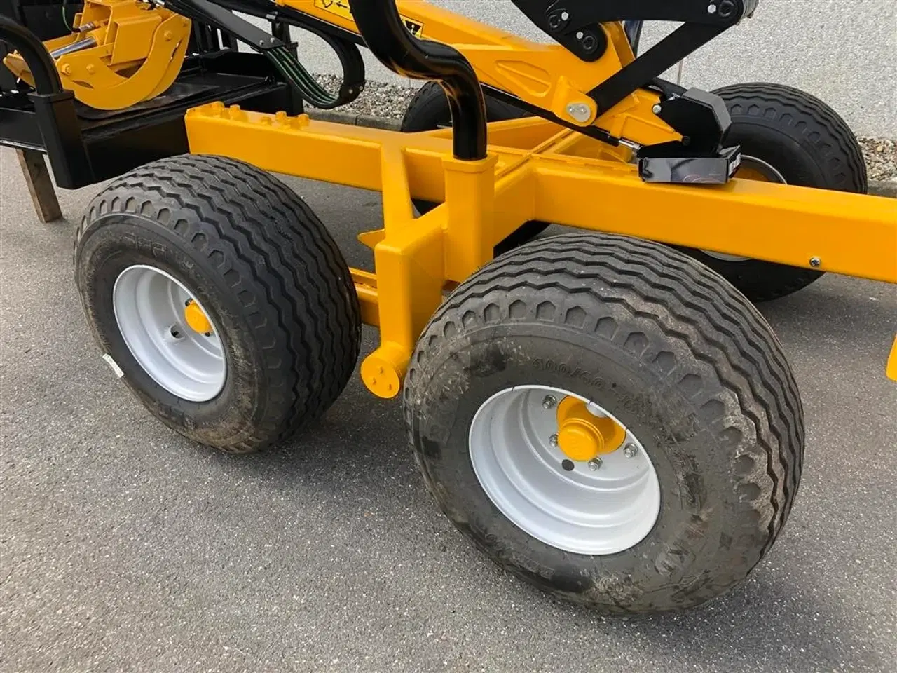 Billede 4 - Moheda M101   -   M40 KONGEN AF SKOVVOGNEN