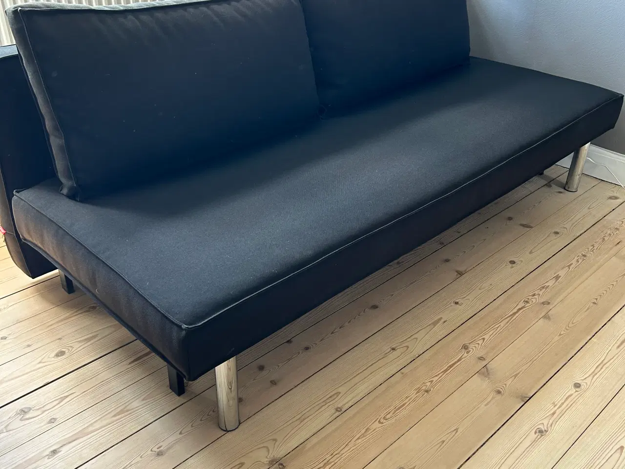 Billede 1 - Sort sovesofa model Innovation