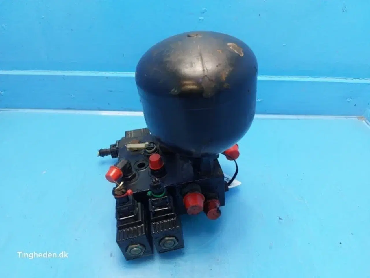 Billede 11 - Valmet 8050 Hydraulikventil 33010630