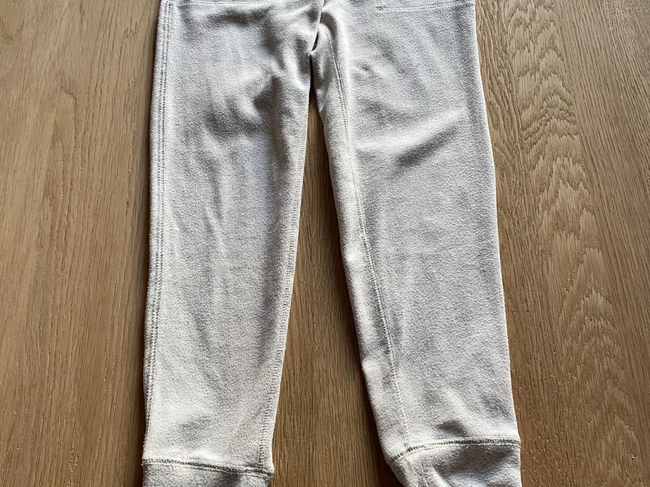 Billede 19 - Nattøj str. 128, kjole 128. mere tøj i 128 