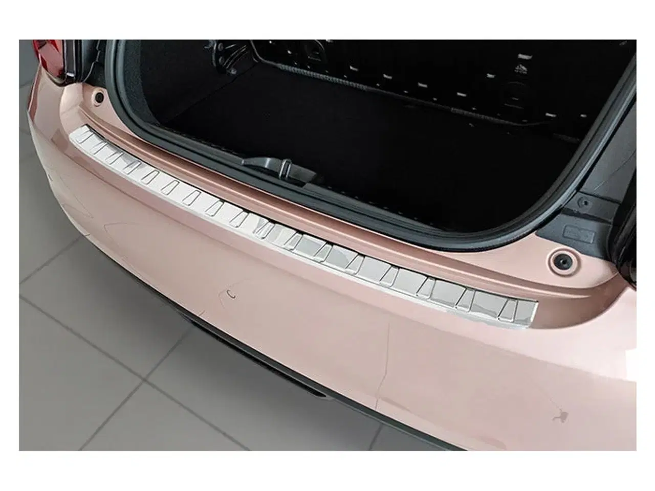 Billede 1 - Læssekantbeskytter Fiat 500 E Hatchback 3D 2020- Stål