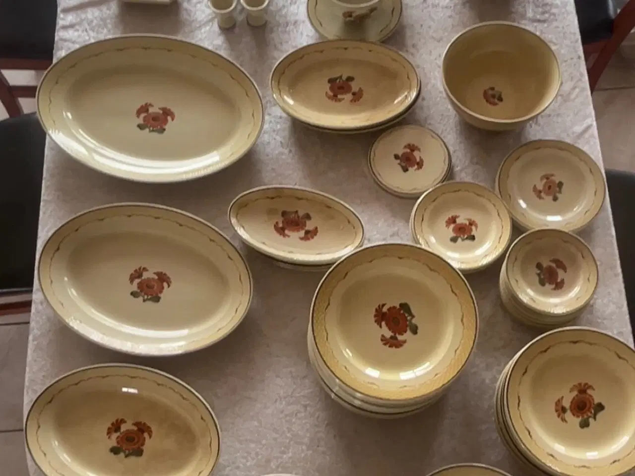Billede 2 - Morgenfrue stel Royal Copenhagen Aluminia 1903-196