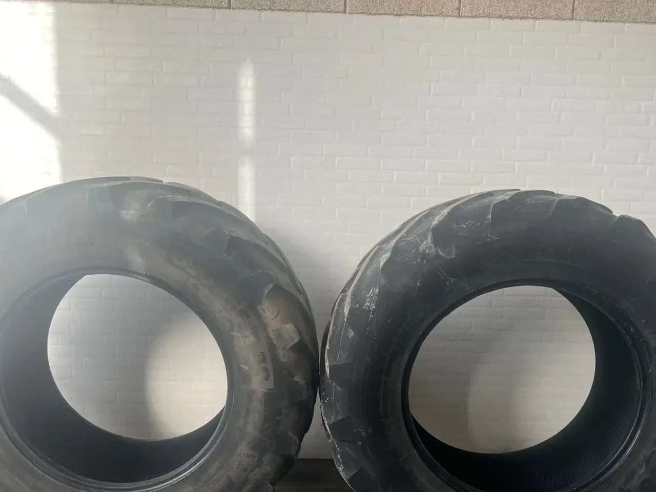 Billede 5 - Michelin 650/65 R38